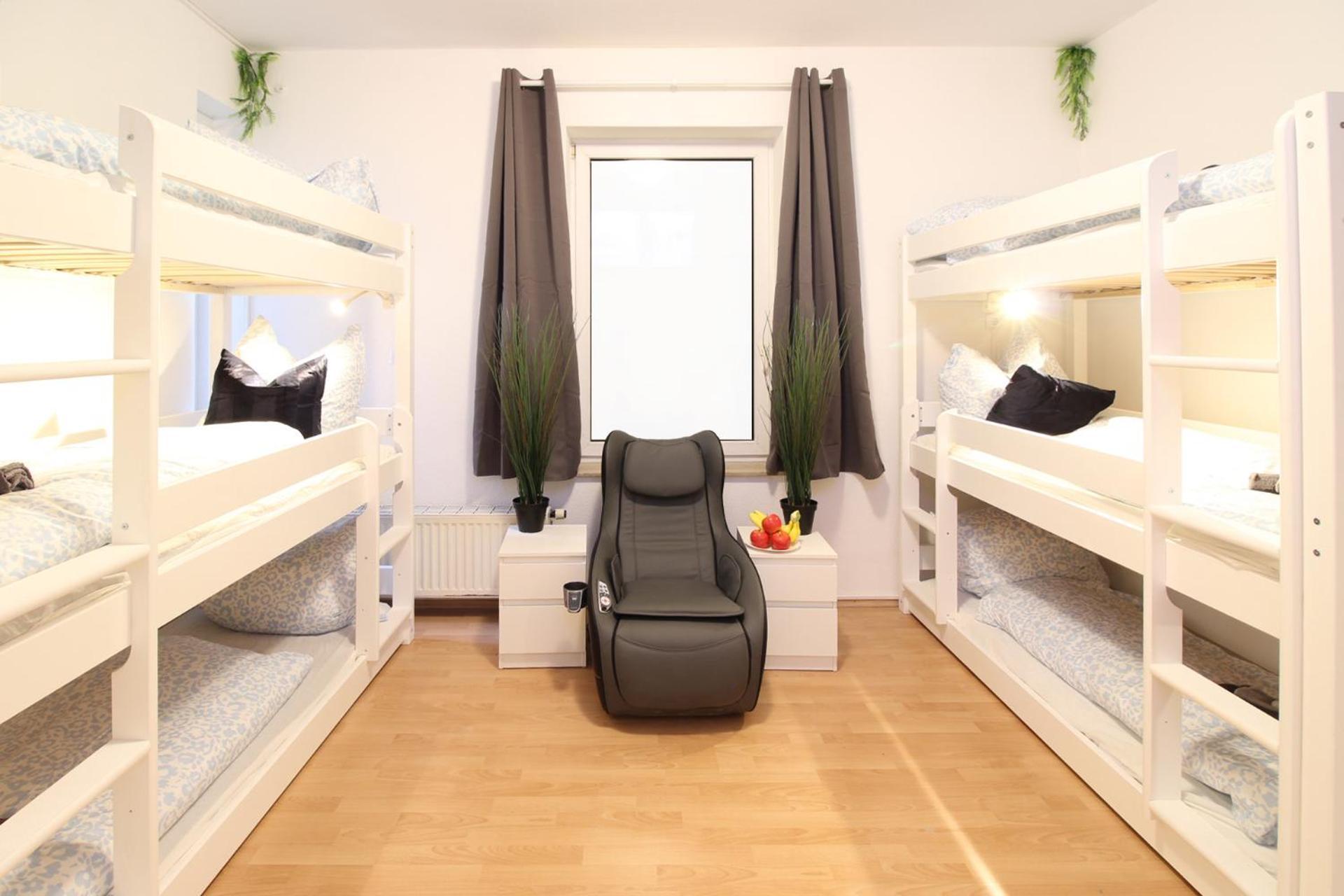 Hotel Ulm Zentrum - Komplettes Zimmer, Hochbett, Android Tv & Eigenem Bad - Perfekt Fuer Familien & Gruppen Екстер'єр фото